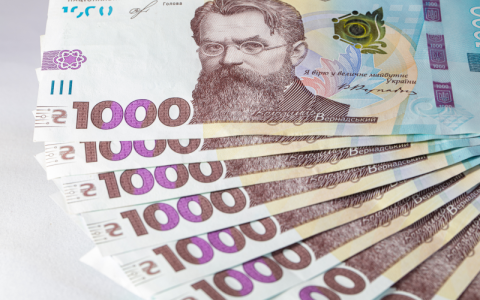 Виплати полоненим та звільненим з полону військовим: коли, кому та скільки виплачують