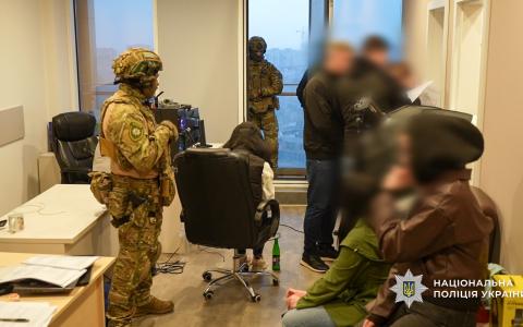 В Одесі поліція викрила транснаціональну шахрайську мережу з фіктивними інвестиціями: деталі операції