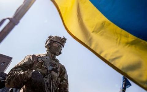 В Україні продовжили воєнний стан та загальну мобілізацію