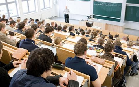 В університетах почали перевірки на наявність аспірантів-"ухилянтів", які вчаться для "галочки"