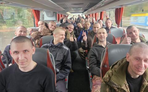 Відбувся комбінований обмін: Україна повернула 205 військових та цивільних громадян