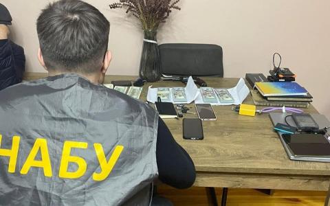 У НАБУ заявили про викриття прокурора ОГП та адвокатів на підбурюванні до дачі хабаря у $3,5 млн за закриття справи