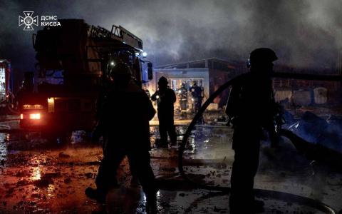 Внаслідок російської атаки на Київ загинули три людині і більше 30 постраждало