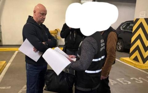 Ексмеру Одеси Геннадію Труханову вручили підозру прямо на парковці, — ЗМІ