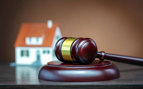 Чи зможуть забирати за борги єдине житло: деталі проголосованого законопроекту про цифровізацію виконавчого провадження