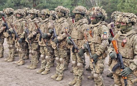 Володимир Зеленський: поповнення бригад людьми буде переглянуто