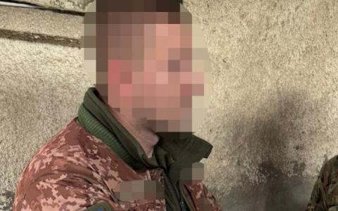 Повідомлено про підозру керівнику одного з РТЦК Івано-Франківщини, який принижував та бив військовозобов’язаних.