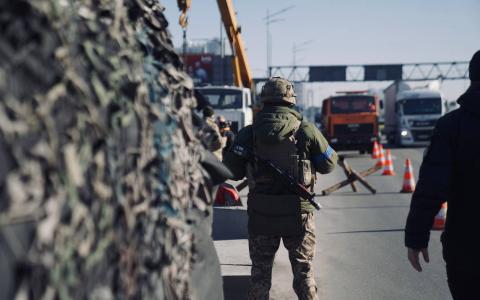 Мобільні блокпости: юристи пояснили що це таке, де вони можуть встановлюватись та хто має право перевіряти документи