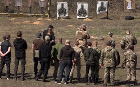 Підготовка українців до національного спротиву: Верховна Рада прийняла за основу відповідний законопроект