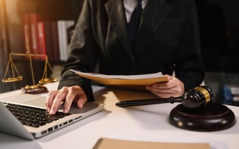 Дата проголошення повного тексту судового рішення як початок відліку строку на касаційне оскарження