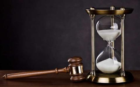 Щодо продовження строку досудового розслідування