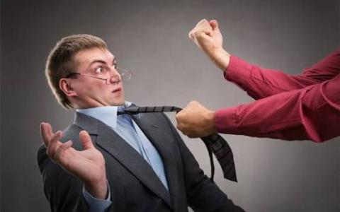 Колектори дзвонять? Це ще не означає, що ви їм щось винні