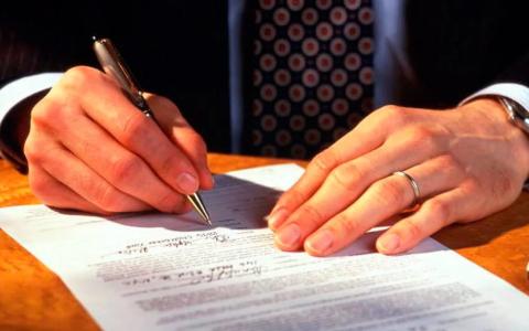 Виклик свідка не є обов’язковим для здійснення судом оцінки його показань