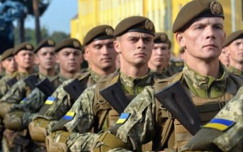 Оновлено соціальні, трудові та пенсійні права військовослужбовців та членів їхніх сімей під час проходження військової служби