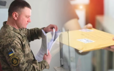 Чи можуть надсилати повістки "безкінечно" і яка відповідальність за постійне ігнорування - у ТЦК надали відповідь