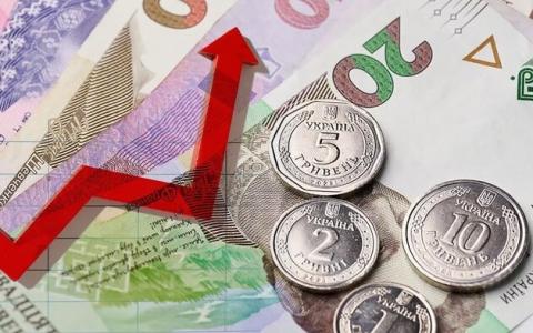 Податок на OLX та міжнародні посилки: МВФ вимагає від України підняти податки для населення в обмін на кредит