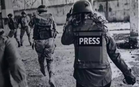 Злочини росії проти журналістів та медіа за чотири роки війни в Україні: дані моніторингу від ІМІ