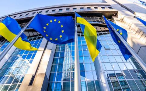 Європарламент підтримав фінансову допомогу Україні обсягом 90 млрд євро на 2026-2027 роки