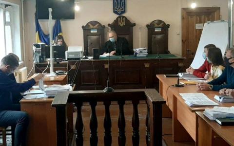 Про обов’язок суду здійснювати індивідуальну оцінку поважності причин неявки у судове засідання