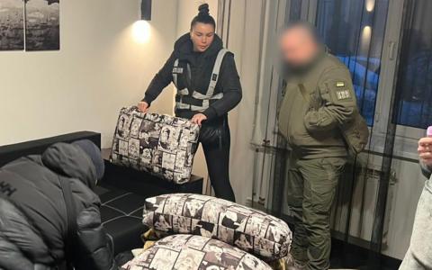 У пошуках «ухилянтів»: поліція перевіряє у чоловіків медичні довідки та документи про догляд за родичами з інвалідністю