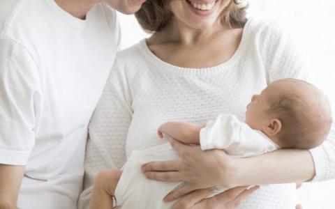 Уряд удосконалив механізм виплат допомоги сім’ям з дітьми - деталі повідомили в Пенсійному фонді