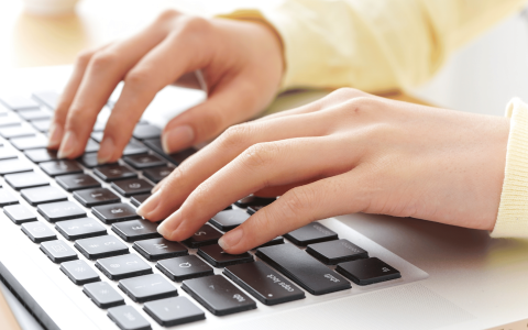 Кібербулінг: як розпізнати, що робити та куди звертатись щоб убезпечити дитину