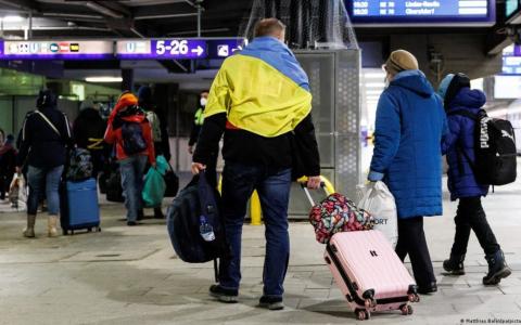 Права українців за кордоном: Омбудсман нагадав контакти Представників, які представляють інтереси українців у різних країнах