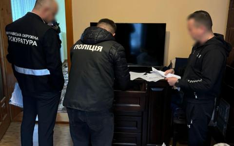 Нацполіція проводить 70 обшуків у медзакладах по всій Україні: розслідують схеми привласнення бюджетних коштів