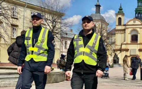 На Великдень поліція переходить на посилений режим: збільшать кількість патрулів та проводитимуть перевірки