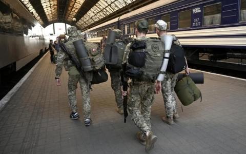 Депутати пропонують звільнити зі служби незаконно мобілізованих: зареєстровано законопроект