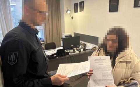 У Києві судитимуть посадовицю ТЦК, яка за гроші змінювала дані в реєстрі військовозобов’язаних