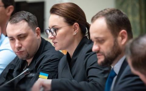 Уряд працює над збільшенням фінансової підтримки прифронтових громад, - Свириденко