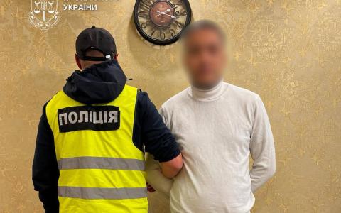 «Щоб ТЦК не конфіскувало майно»: шахраї заволоділи будинком і квартирою чоловіка на 5,6 млн грн