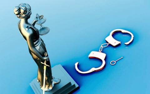 ЄСПЛ пояснив наслідки, коли судове рішення натякає на вину, але не визнає її