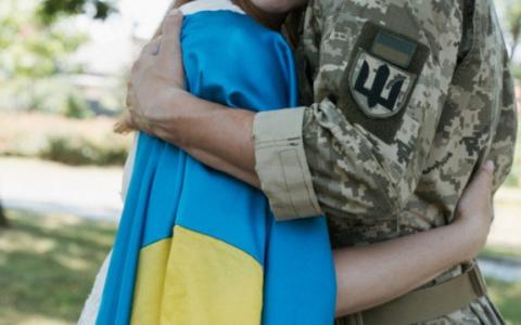 Пенсія у разі втрати годувальника — військовослужбовця: хто має право і як отримати
