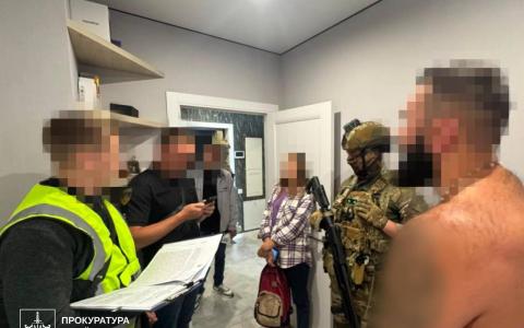 У Києві викрили call-центр, який ошукав чехів на понад 8,4 млн грн, – Офіс Генпрокурора