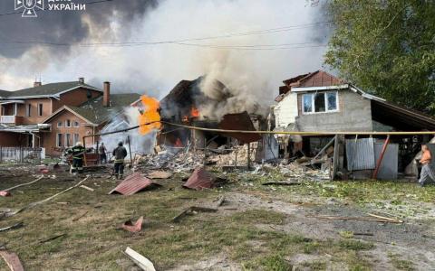 Комбінована ракетно-дронова атака росії на українські міста: під ударом Одещина, Київщина, Дніпропетровщина, Полтавщина, Сумщина, Запоріжжя