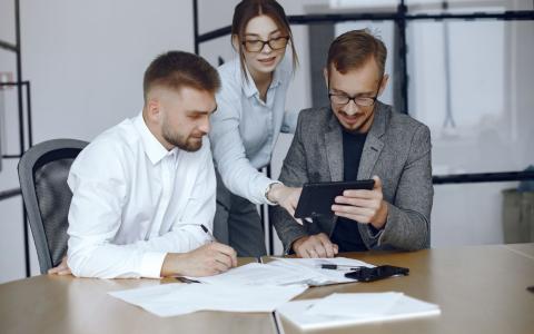 Програма "Власна справа 2.0": українські підприємці отримують нові можливості для розвитку