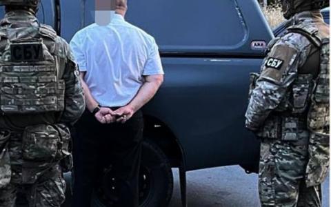 $20 тис за незаконний виїзд за кордон: викрито адвоката – керівника обласного відділу БПД