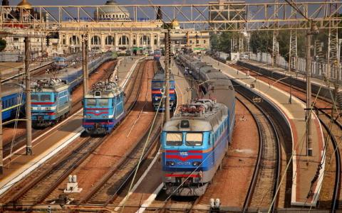 Уряд затвердив нові правила роботи залізниці та вокзалів залежно від рівня повітряної загрози