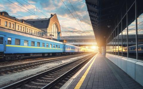3000 кілометрів Україною від "Укрзалізниці": які умови програми та як скористатися безкоштовними поїздками