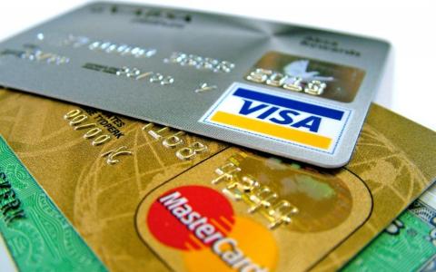 Систематичне зарахування коштів на банківські рахунки фізособи