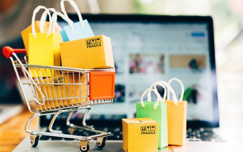 Продаєте товари через інтернет? З 1 січня в Україні запрацюють нові правила оподаткування