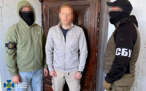 СБУ затримала ексадвоката, який мобілізувався до ЗСУ, щоб «зливати» позиції українських десантників фсб рф