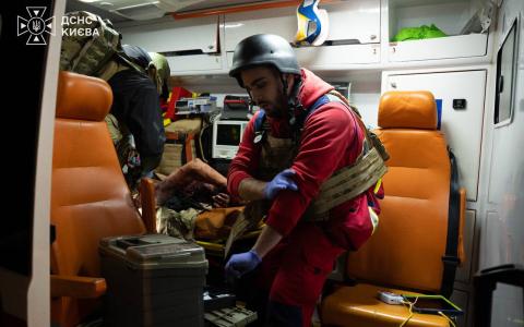 У Києві атаковані всі міські ТЕЦ, а у пʼяти областях завдано ударів по залізничним обʼєктам: результати російського удару