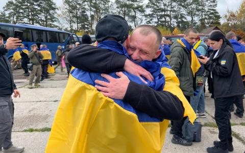 Україна та Росія провели обмін полоненими за формулою 270 на 270