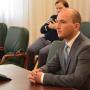 Справа судді Тандира: підозрюваний замість зразків сечі на експертизу надав слину та воду