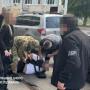 ДБР затримало військового та його спільника за організацію незаконного переправлення ухилянтів
