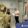 Незаконне позбавлення волі та катування: ДБР повідомило про підозру трьом посадовцям Закарпатського РТЦК
