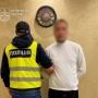 «Щоб ТЦК не конфіскувало майно»: шахраї заволоділи будинком і квартирою чоловіка на 5,6 млн грн